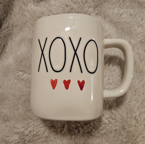 Rae Dunn Other - Rae Dunn XOXO Ceramic Mug